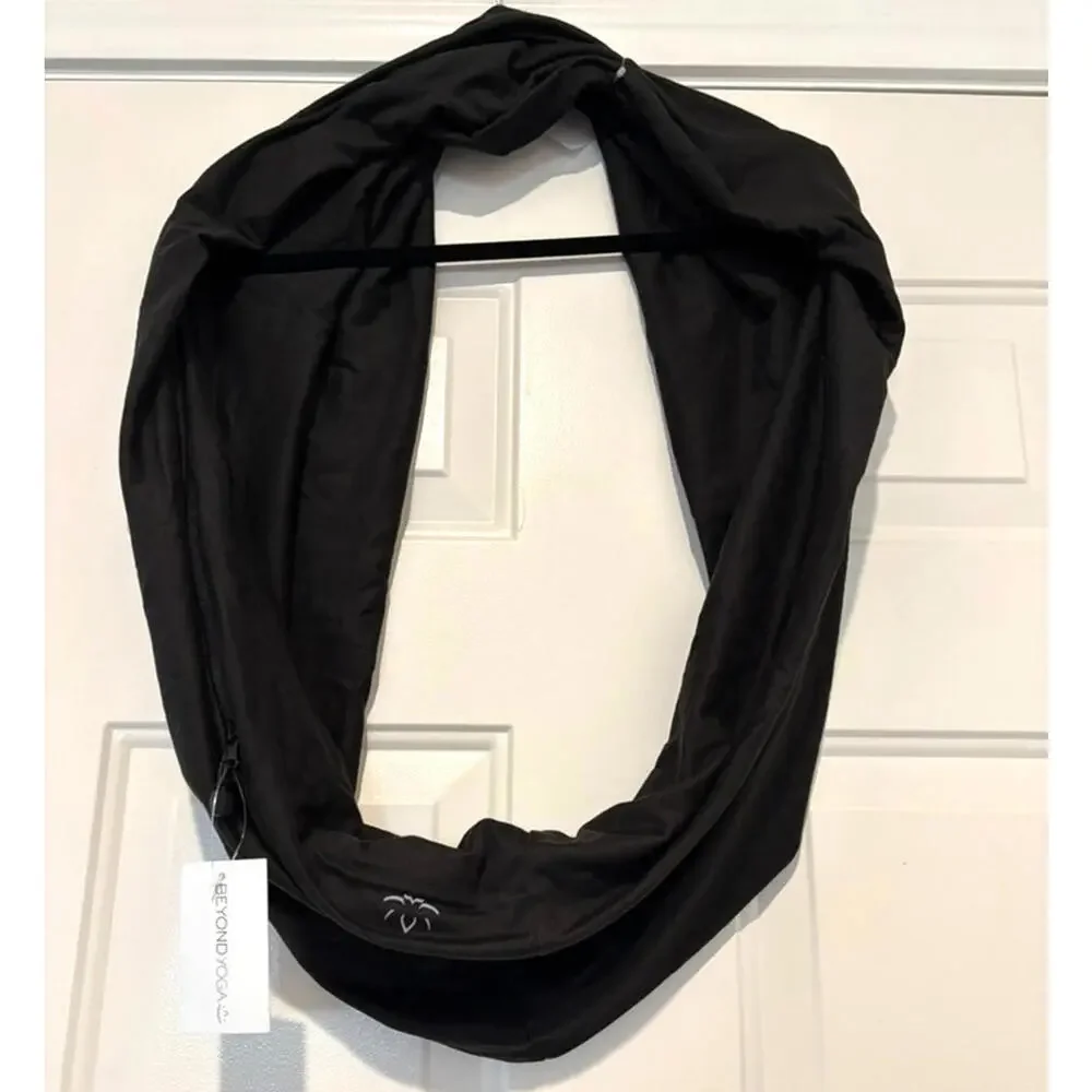 Beyond Yoga black infinity scarf new with‎ tags